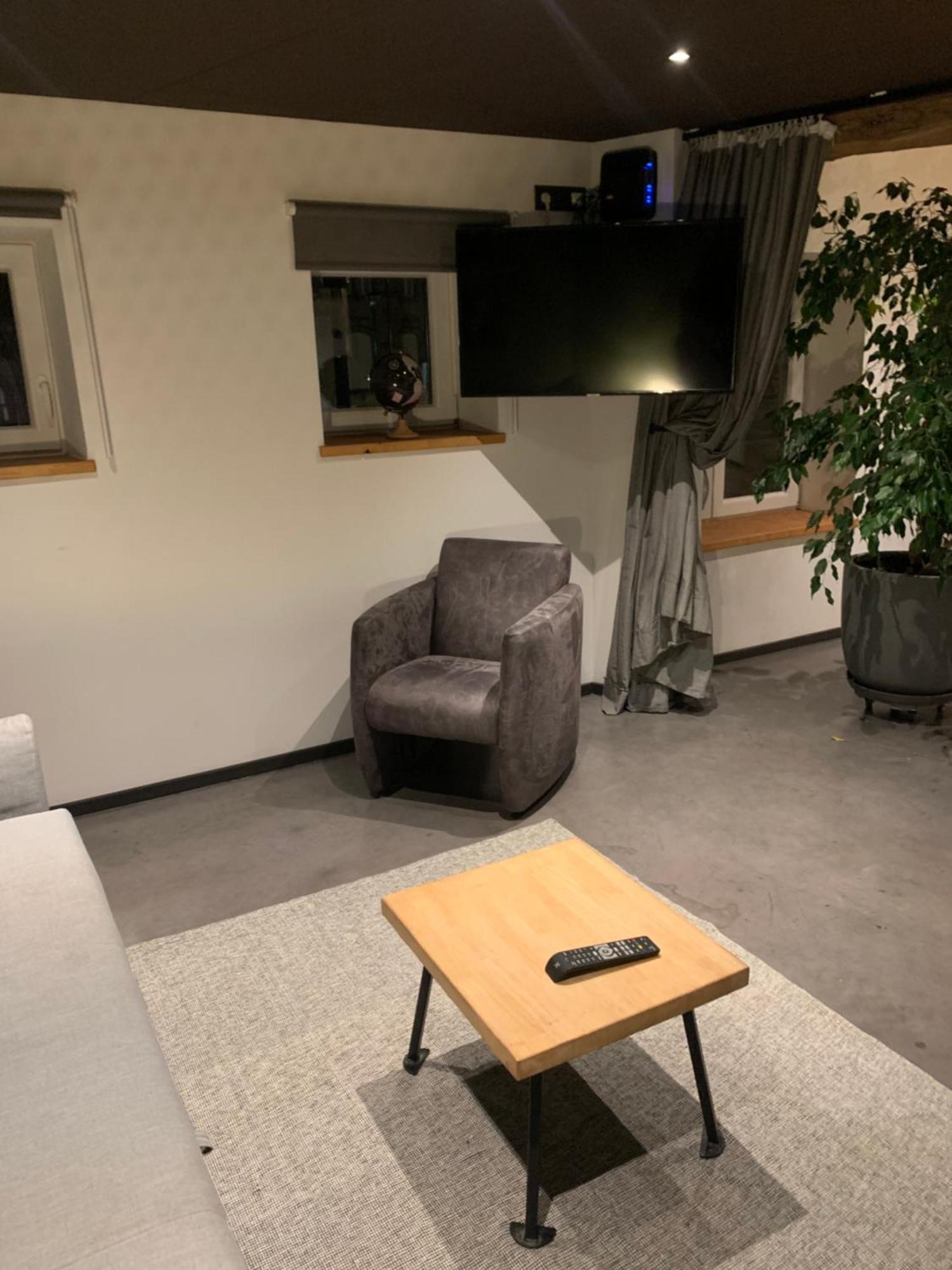 Froissart Loft Et Studio Chimay Eksteriør bilde