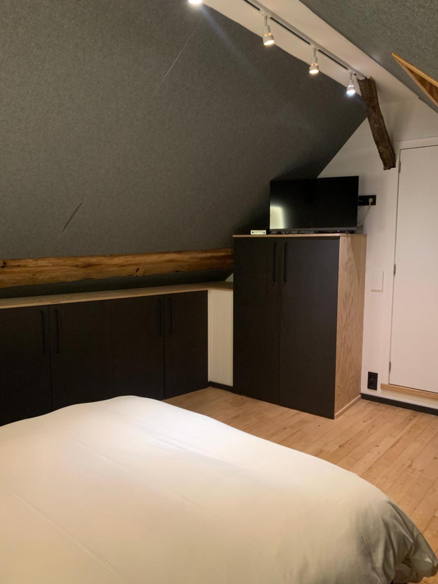 Froissart Loft Et Studio Chimay Eksteriør bilde